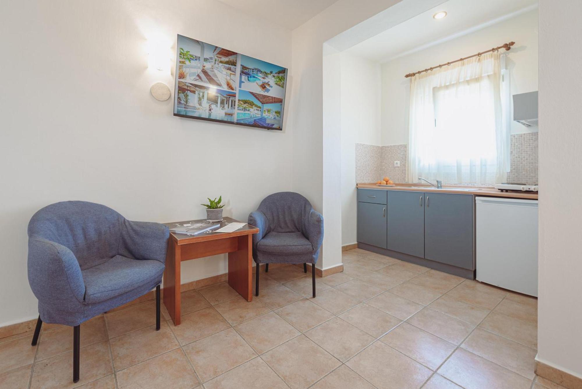 Ampelia Hotel Kassandra CChanioti Exteriér fotografie